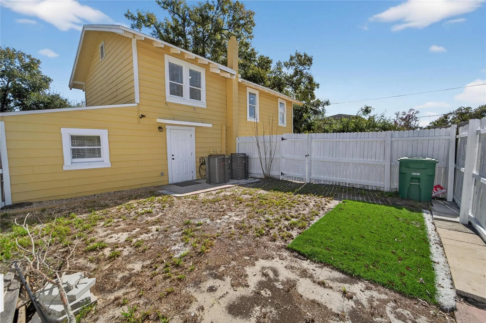 206 E Frierson Avenue Tampa FL 33603