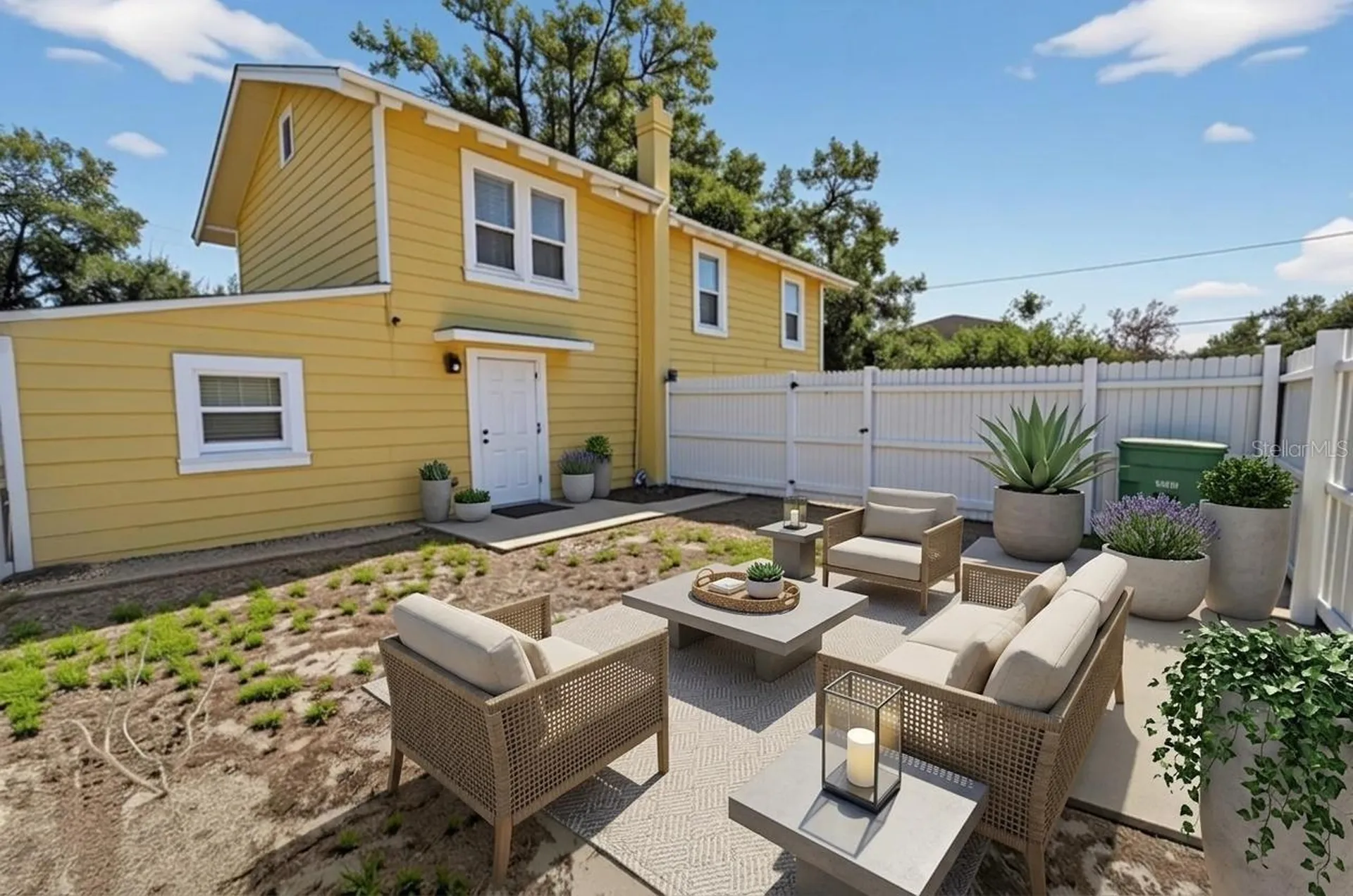 206 E Frierson Avenue Tampa FL 33603