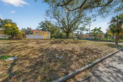 206 E Frierson Avenue Tampa FL 33603