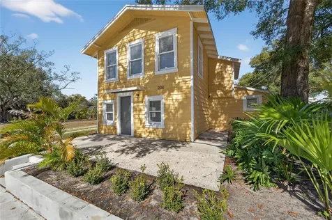 206 E Frierson Avenue Tampa FL 33603