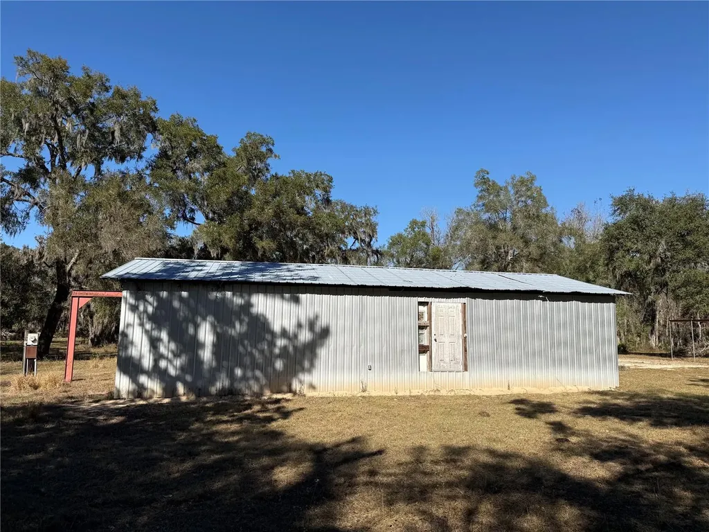 18630 Bradshaw Road Dade City FL 33523