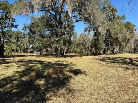 18630 Bradshaw Road Dade City FL 33523