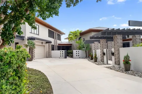 1804 N Lake Shore Drive Sarasota FL 34231