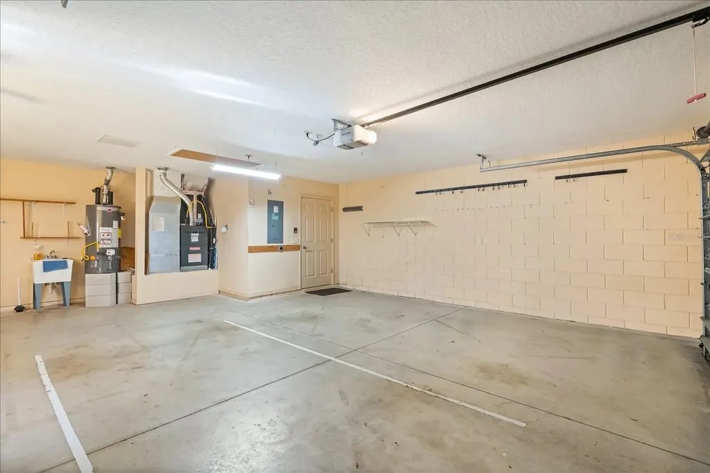 5008 Adriatic Avenue Tavares FL 32778