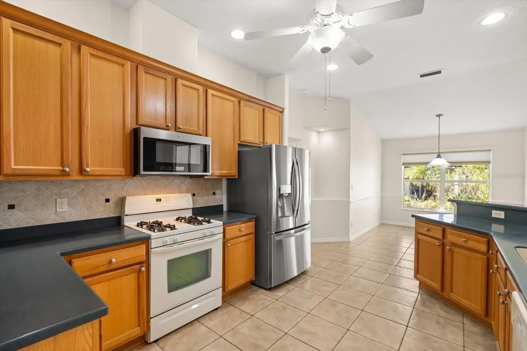 5008 Adriatic Avenue Tavares FL 32778