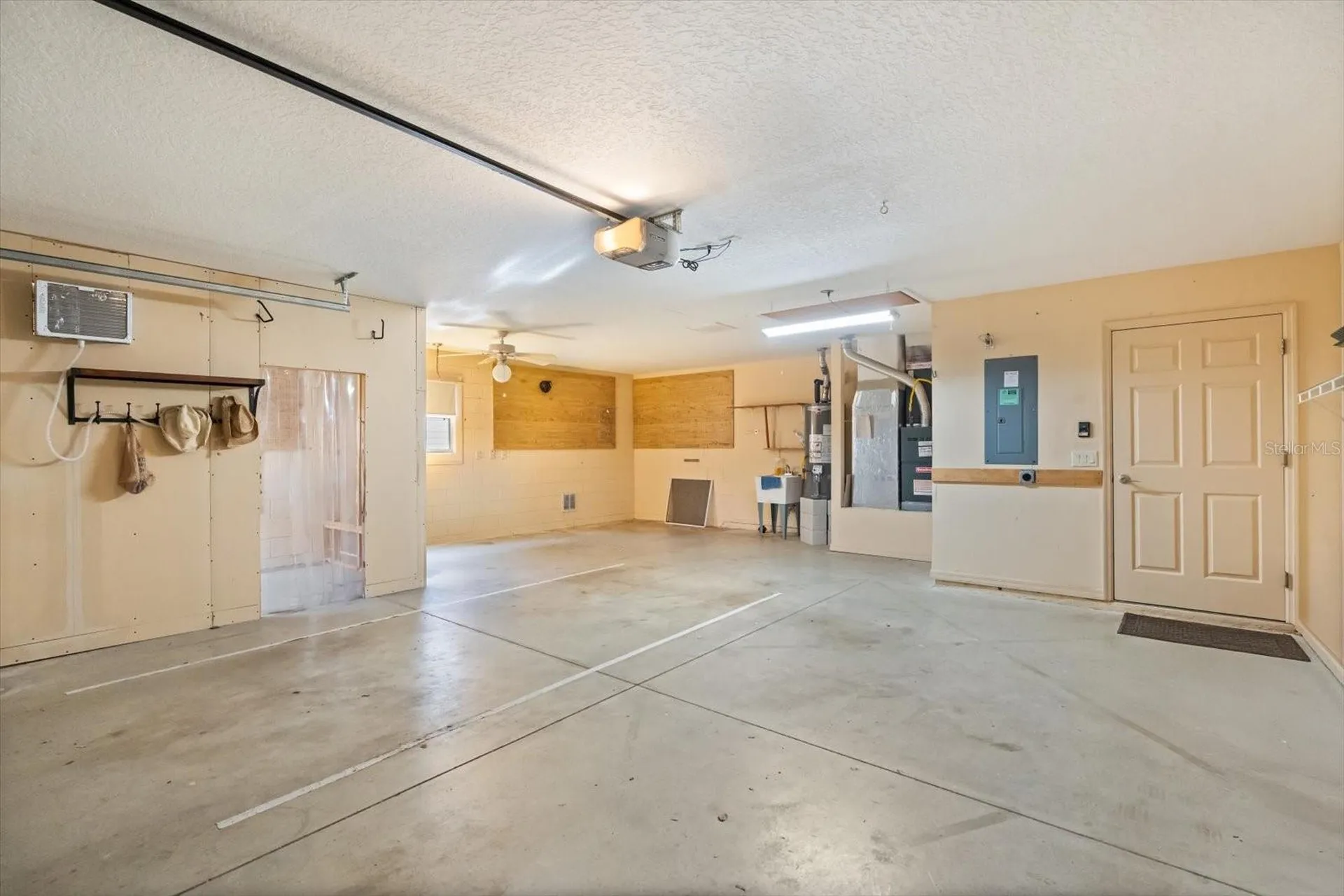 5008 Adriatic Avenue Tavares FL 32778