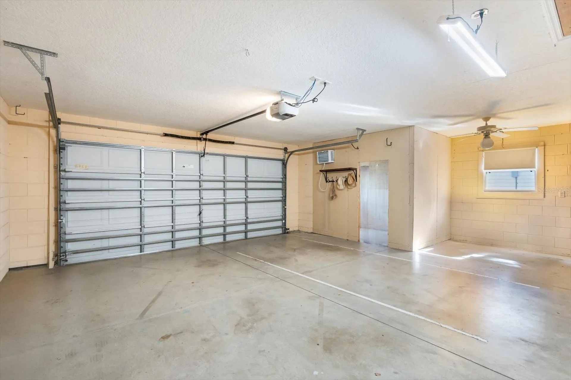 5008 Adriatic Avenue Tavares FL 32778