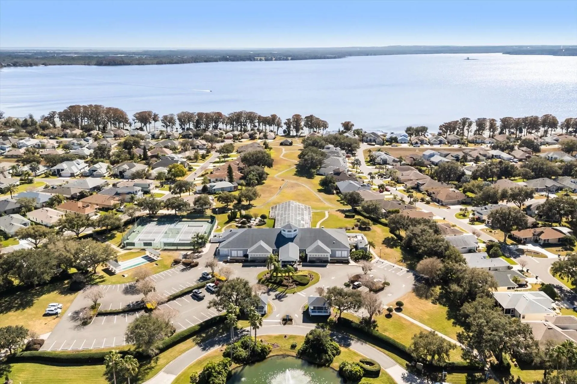 5008 Adriatic Avenue Tavares FL 32778