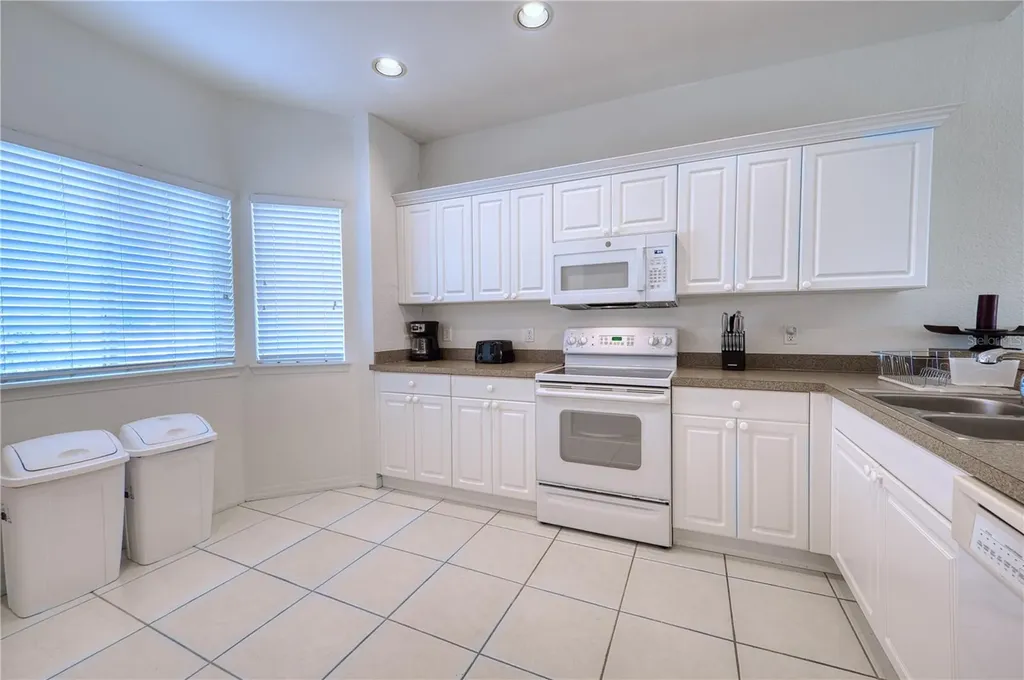 3980 Mediterranea Circle Sarasota FL 34233
