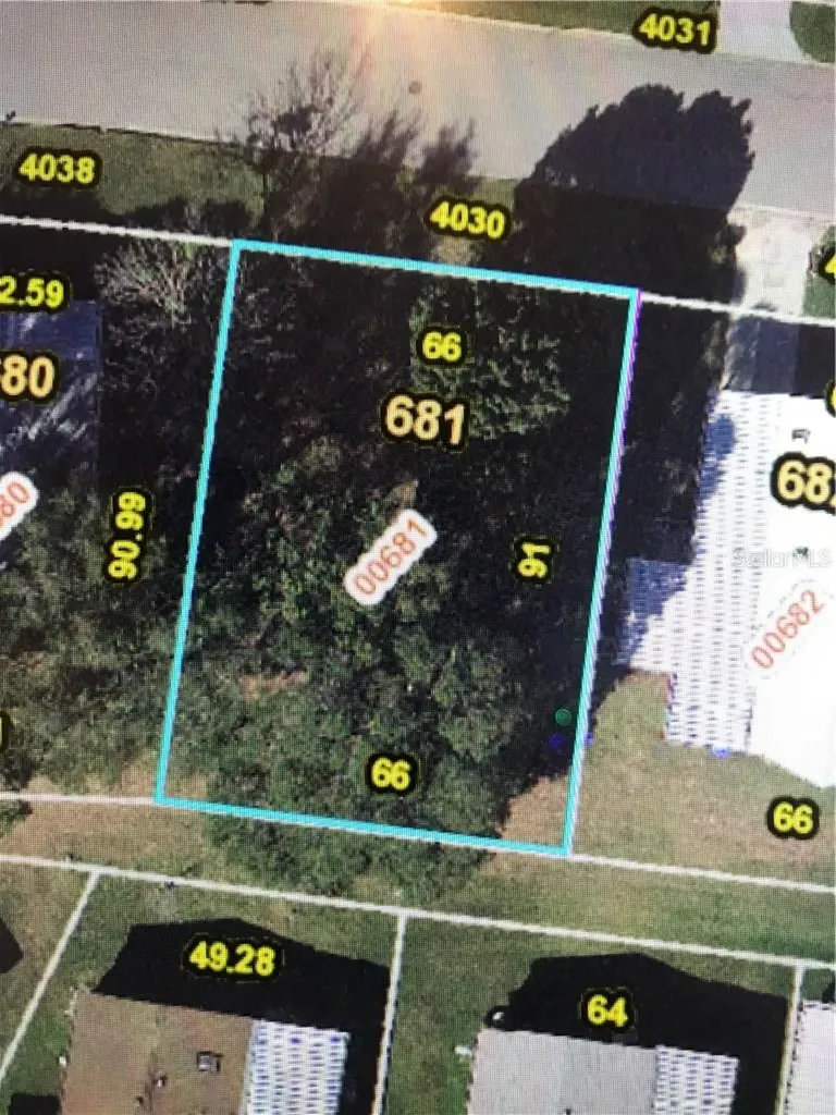 4030 N Citrus Circle Zellwood FL 32798