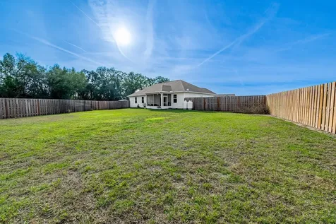 181 SW 24th Avenue Trenton FL 32693
