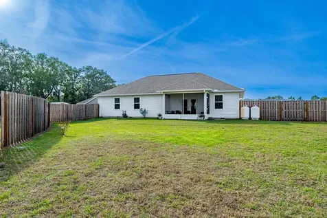 181 SW 24th Avenue Trenton FL 32693