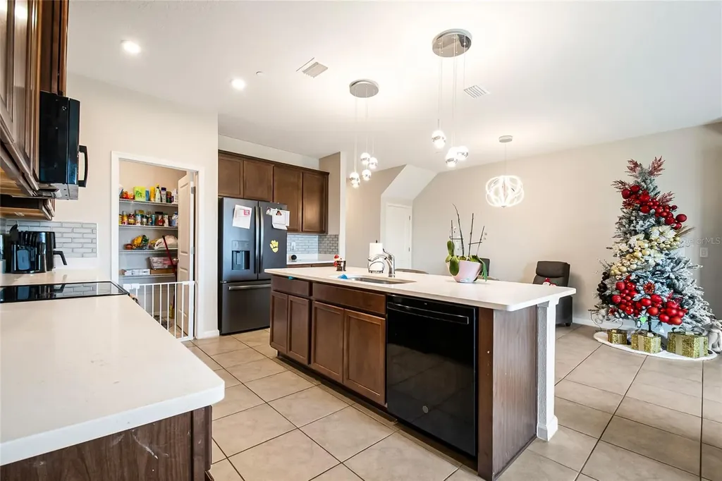 1943 Holden Ridge Lane Clermont FL 34715
