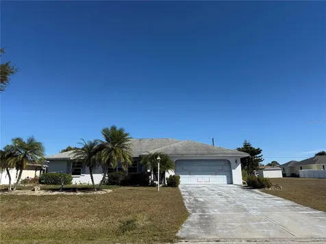 7218 Peacock Lane Englewood FL 34224