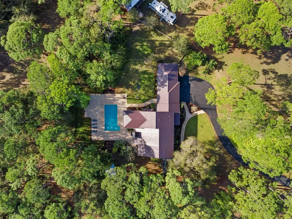 6950 El Dorado Drive Sarasota FL 34240
