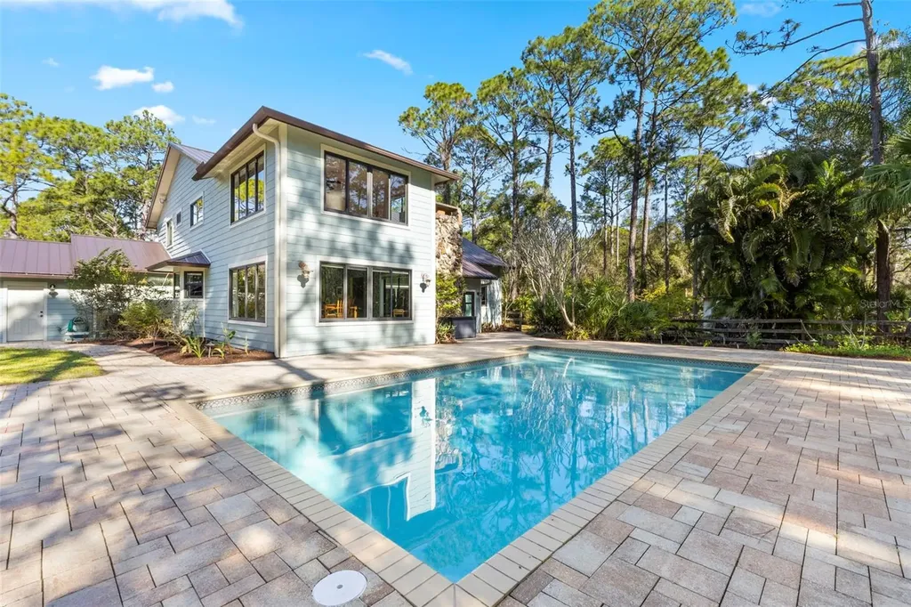 6950 El Dorado Drive Sarasota FL 34240