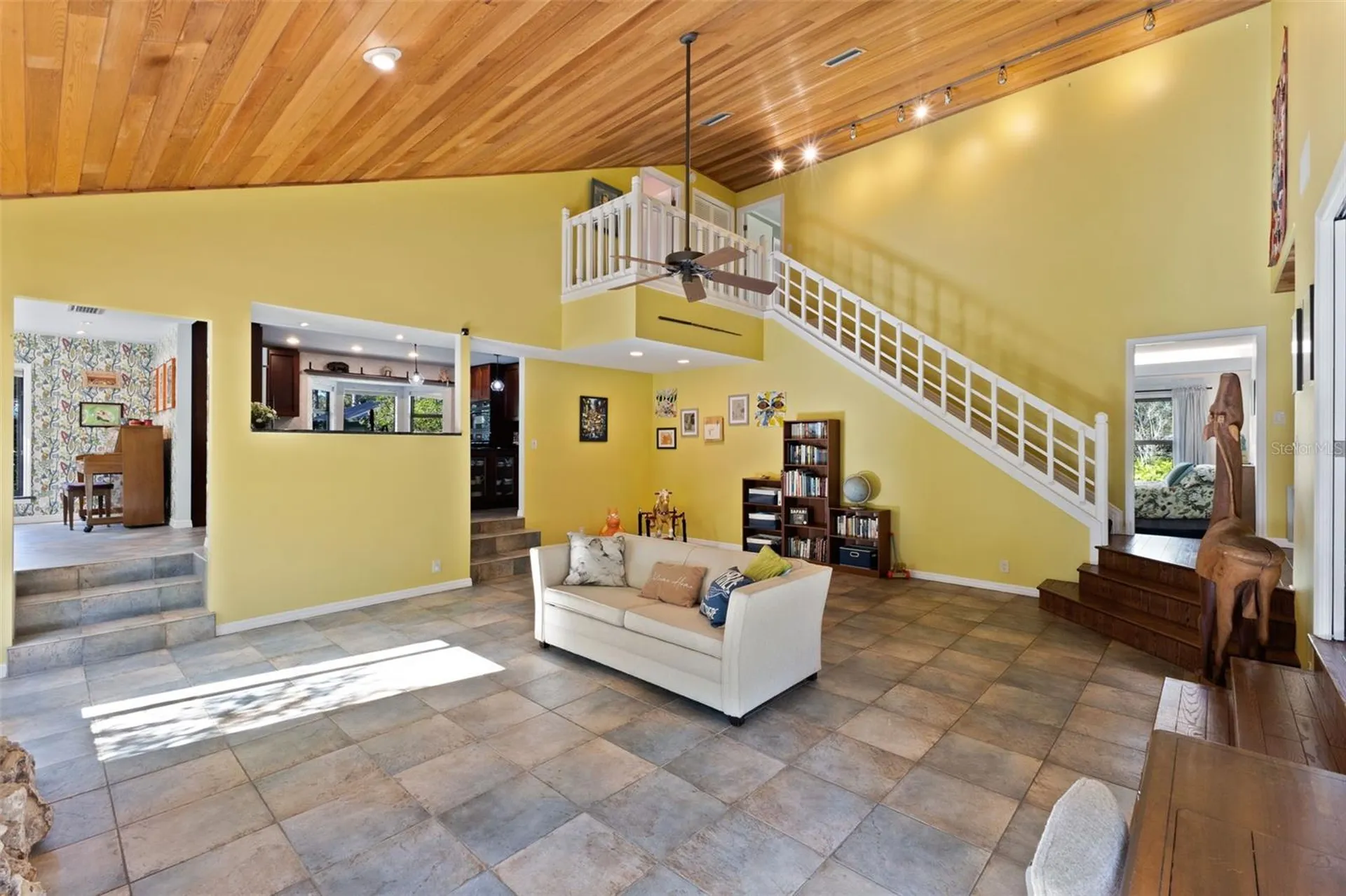 6950 El Dorado Drive Sarasota FL 34240