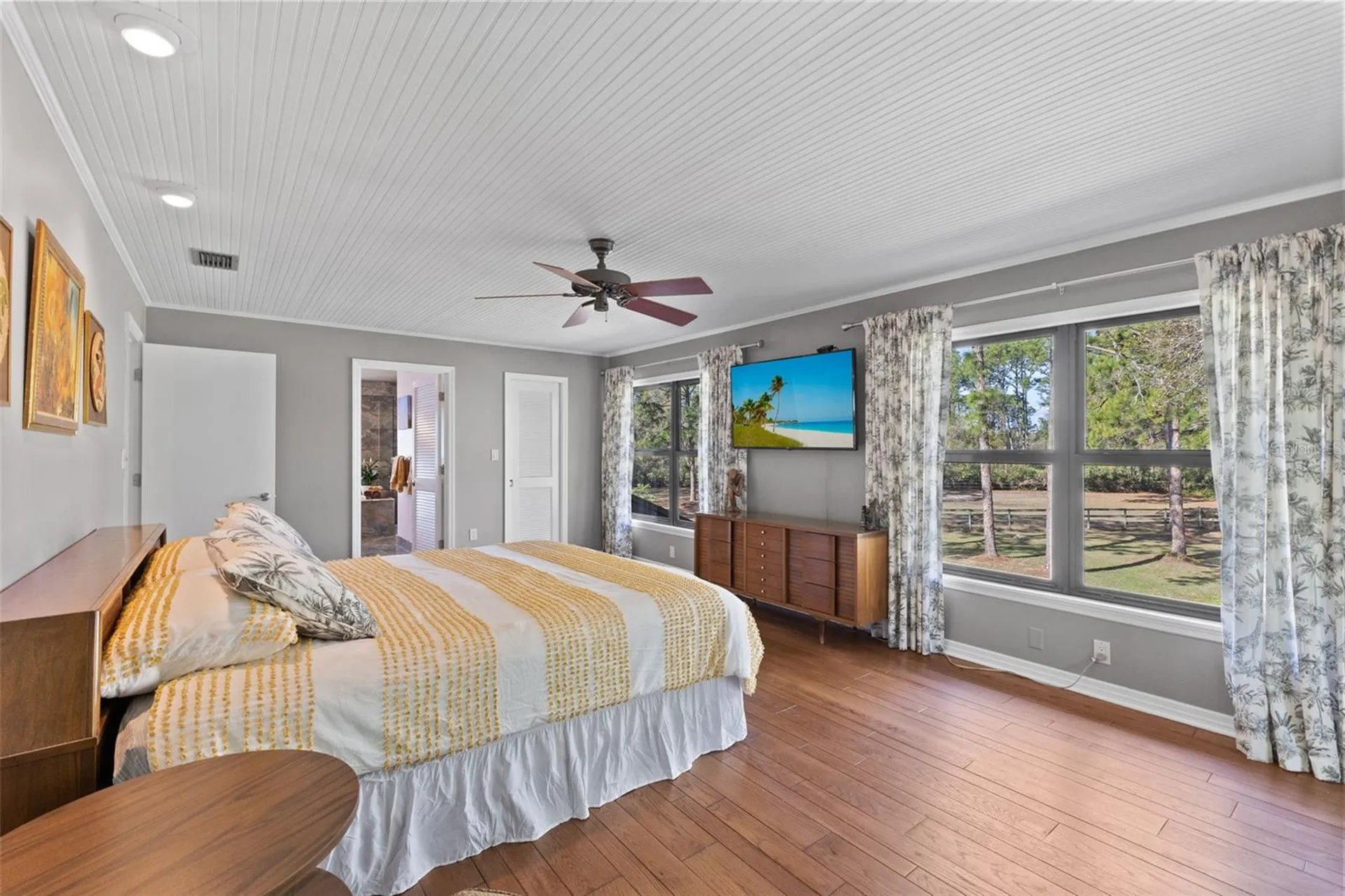 6950 El Dorado Drive Sarasota FL 34240