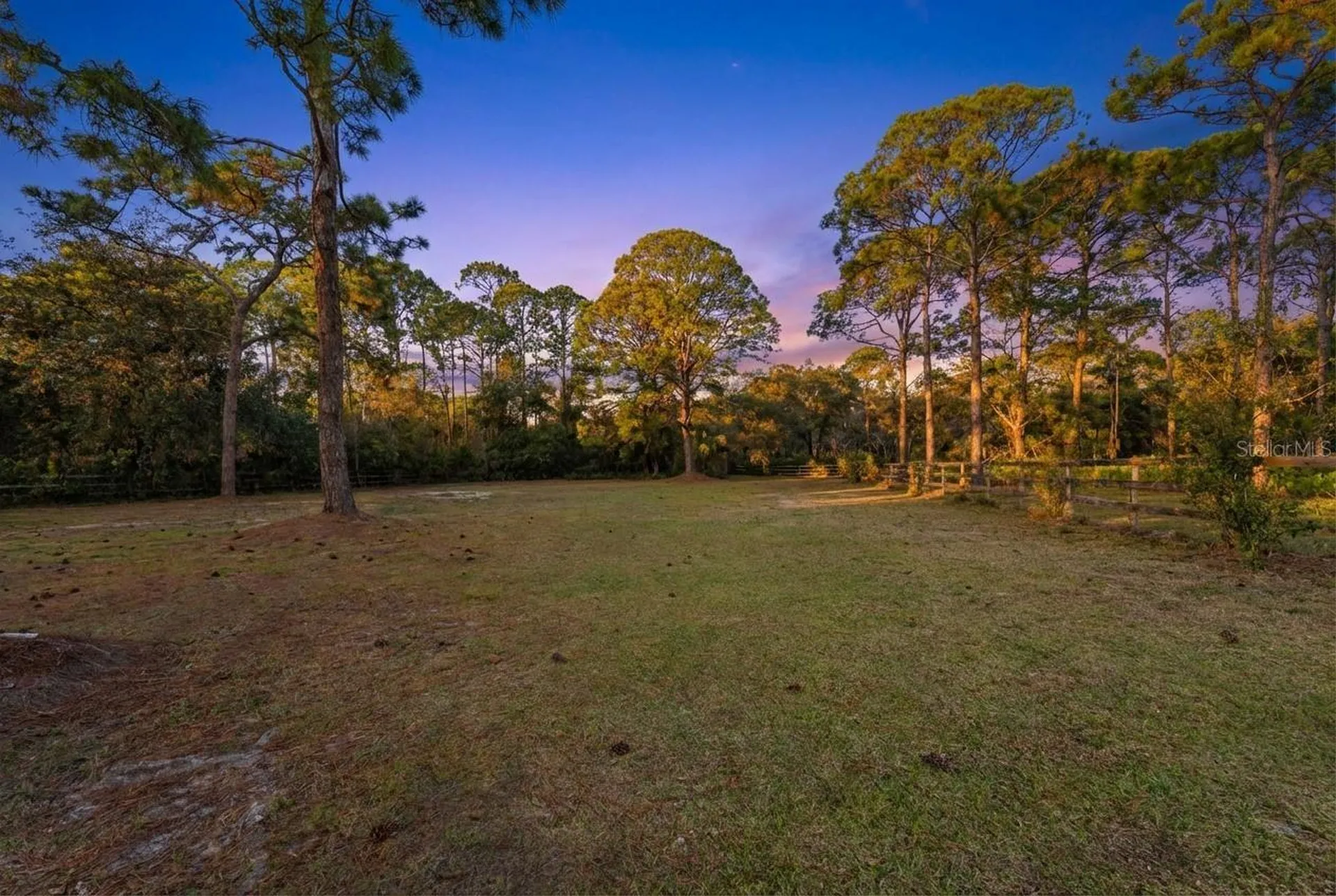 6950 El Dorado Drive Sarasota FL 34240