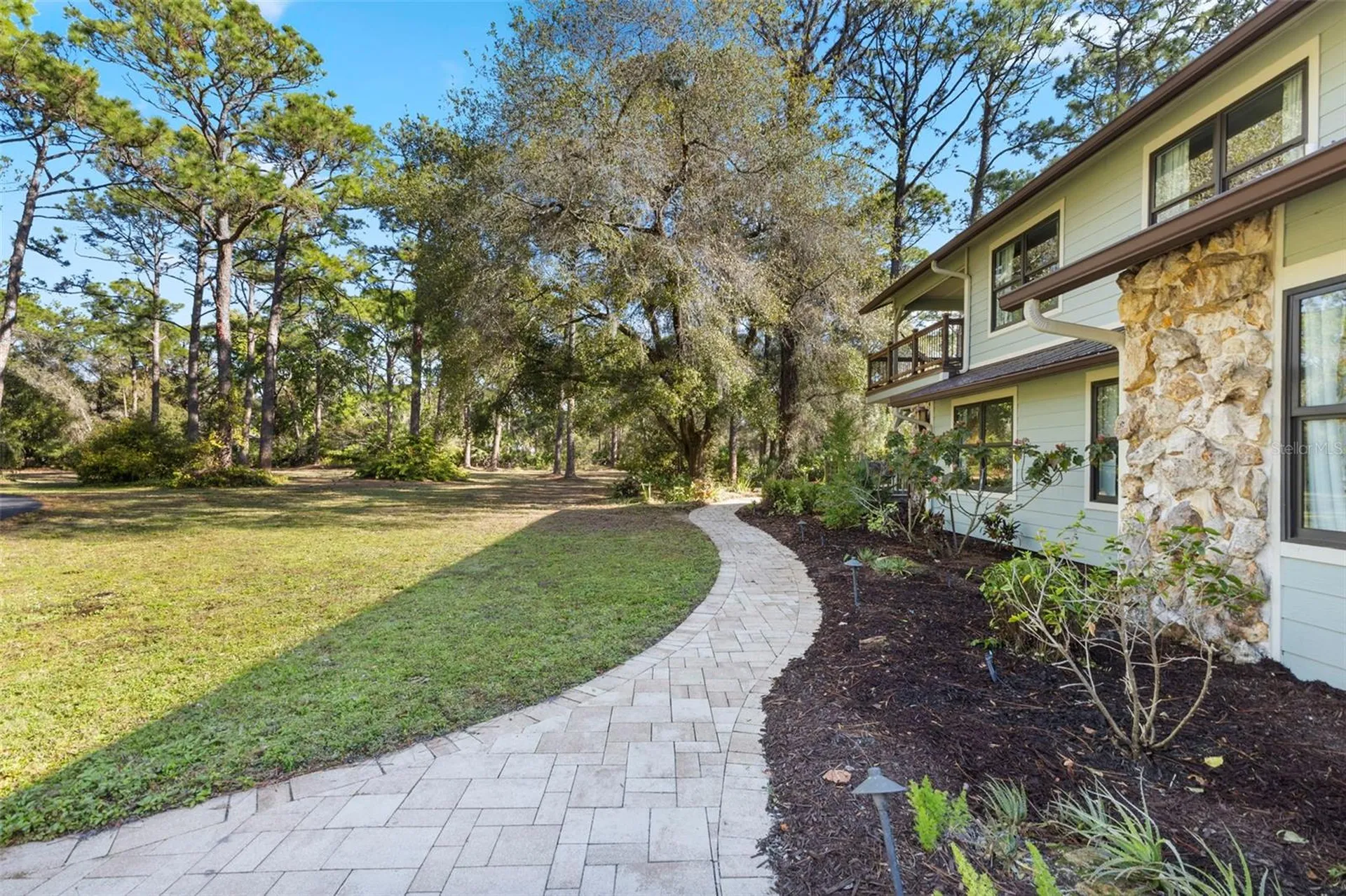 6950 El Dorado Drive Sarasota FL 34240