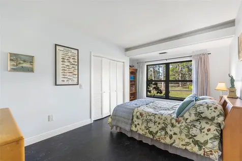 6950 El Dorado Drive Sarasota FL 34240