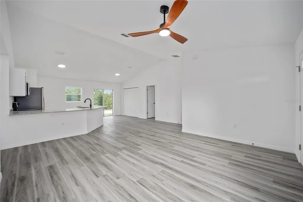 22085 SW Anchor Boulevard Dunnellon FL 34431
