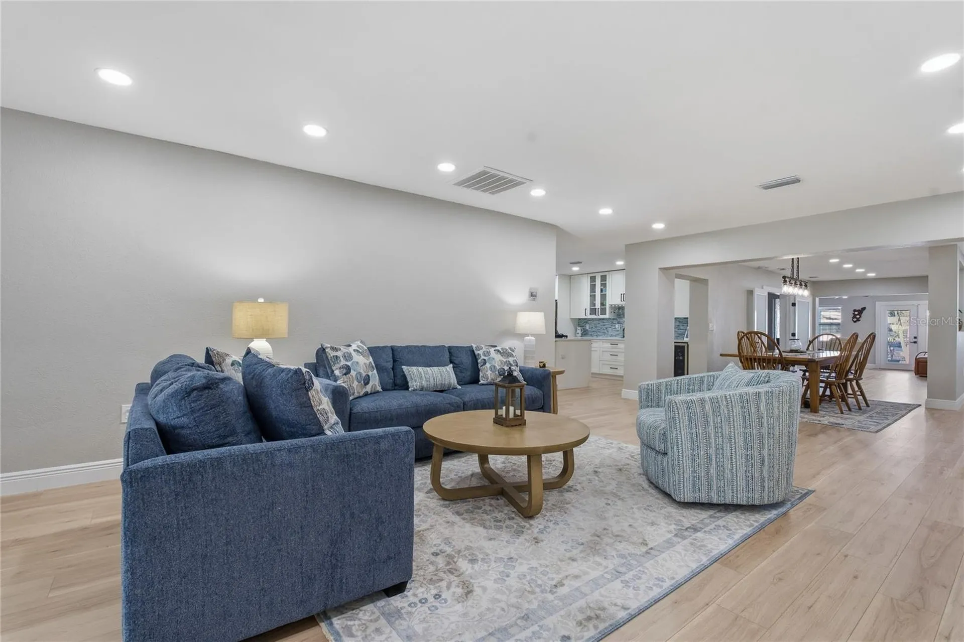 335 Crosswinds Drive Palm Harbor FL 34683