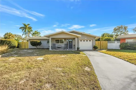 10020 Panama Court Seminole FL 33776