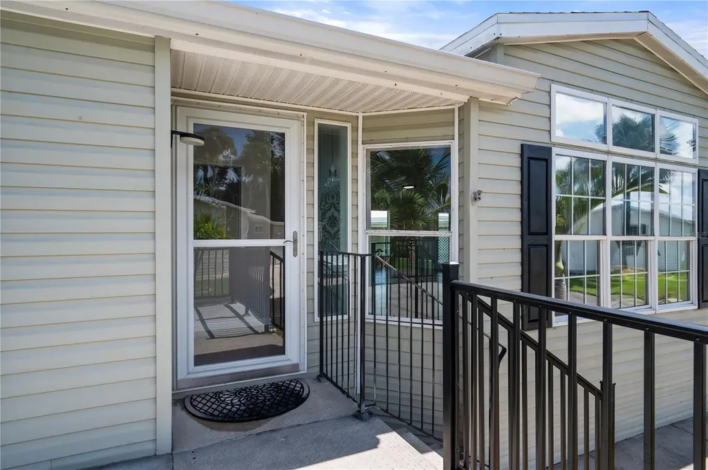 1000 Kings Highway Port Charlotte FL 33980