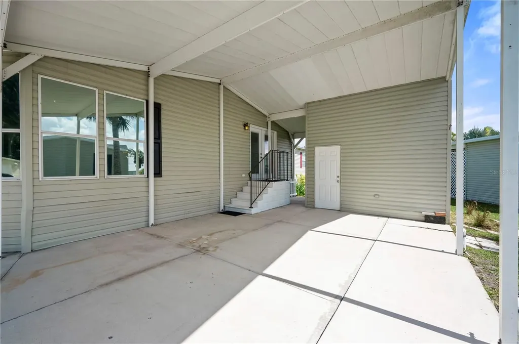1000 Kings Highway Port Charlotte FL 33980