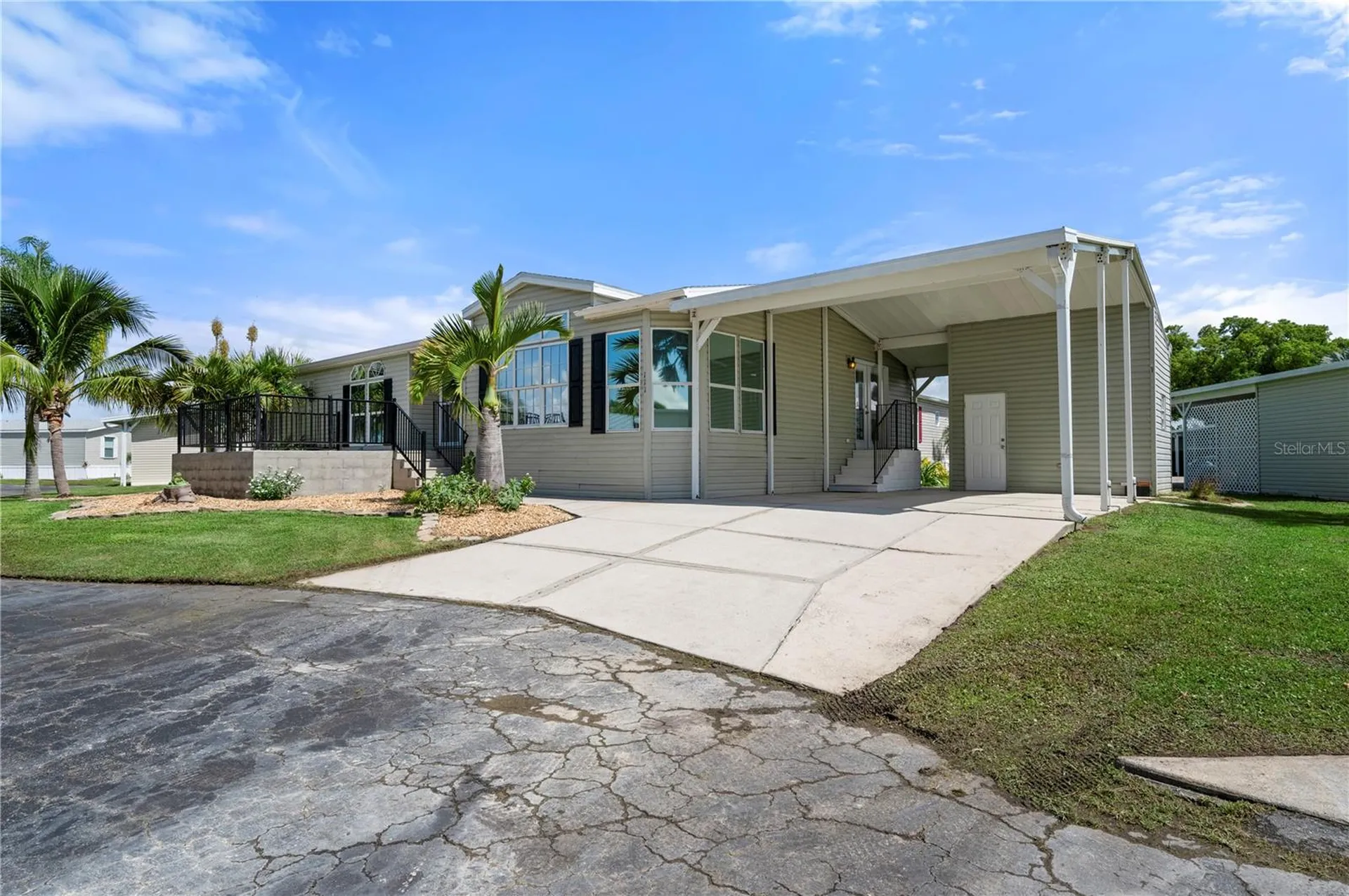 1000 Kings Highway Port Charlotte FL 33980
