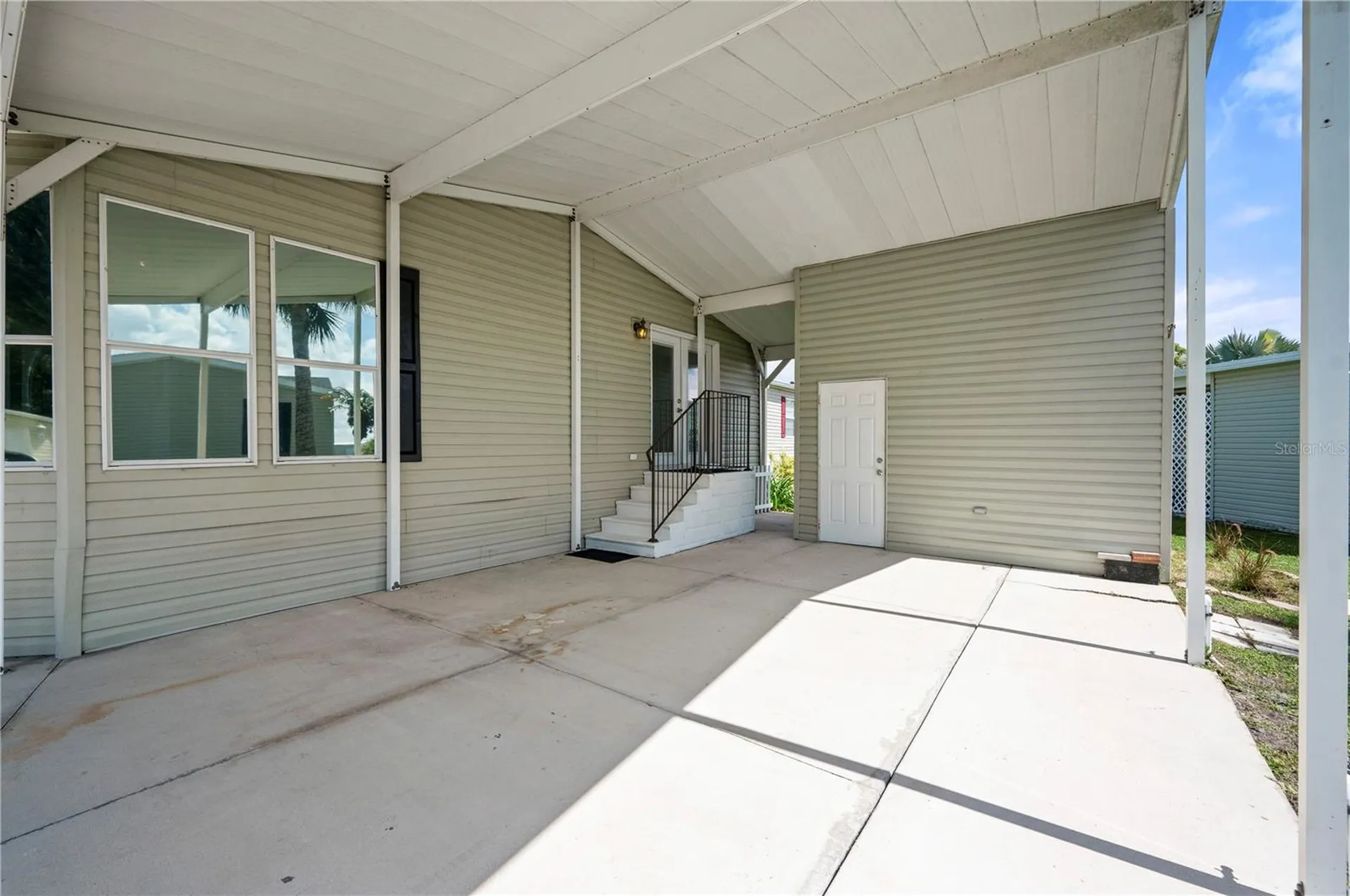 1000 Kings Highway Port Charlotte FL 33980