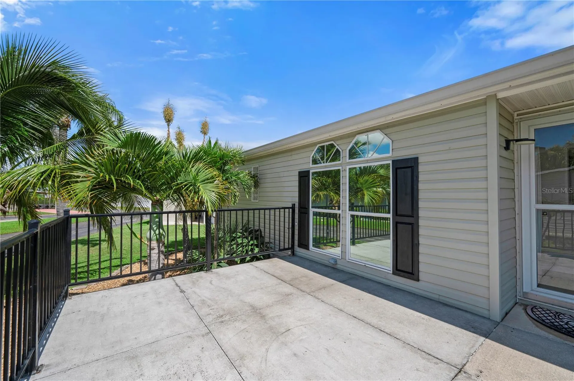 1000 Kings Highway Port Charlotte FL 33980