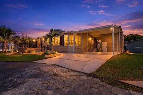 1000 Kings Highway Port Charlotte FL 33980