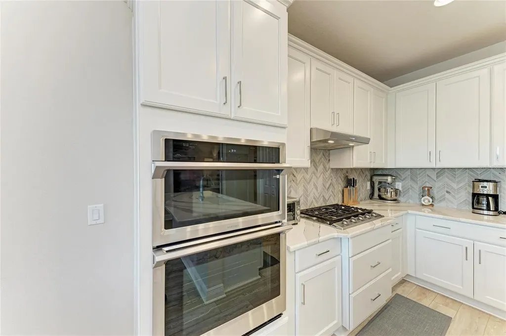164 Van Gogh Cove Bradenton FL 34212