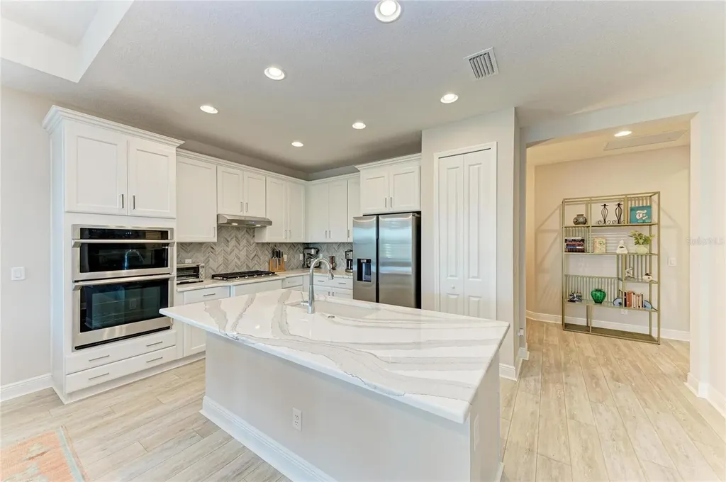164 Van Gogh Cove Bradenton FL 34212