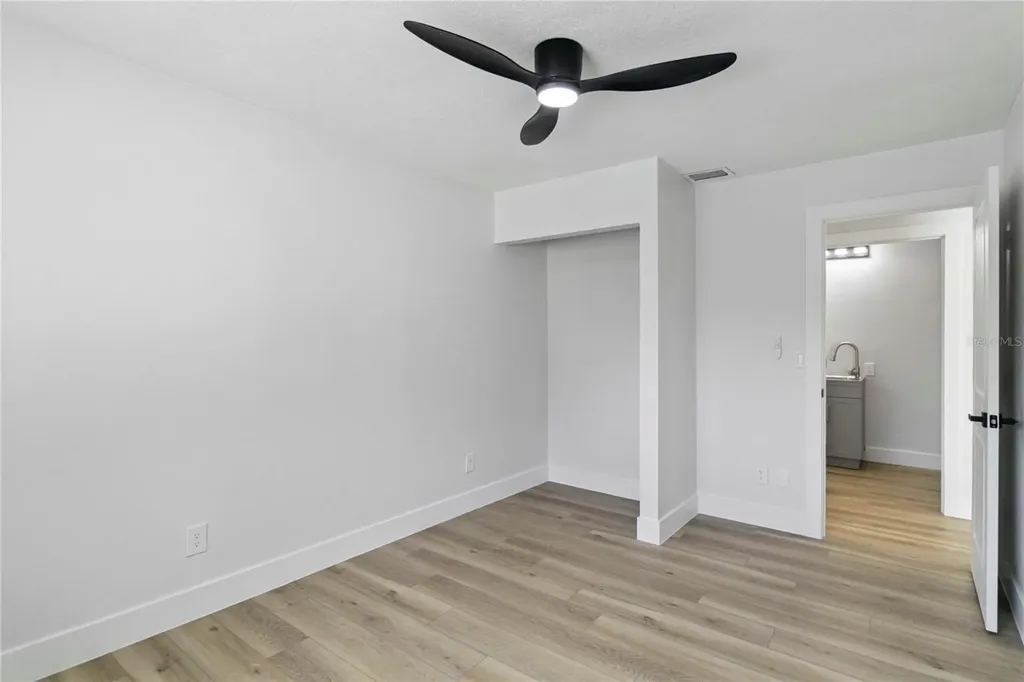 6337 99th Street E Bradenton FL 34202