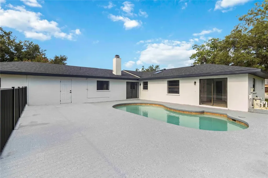 6337 99th Street E Bradenton FL 34202