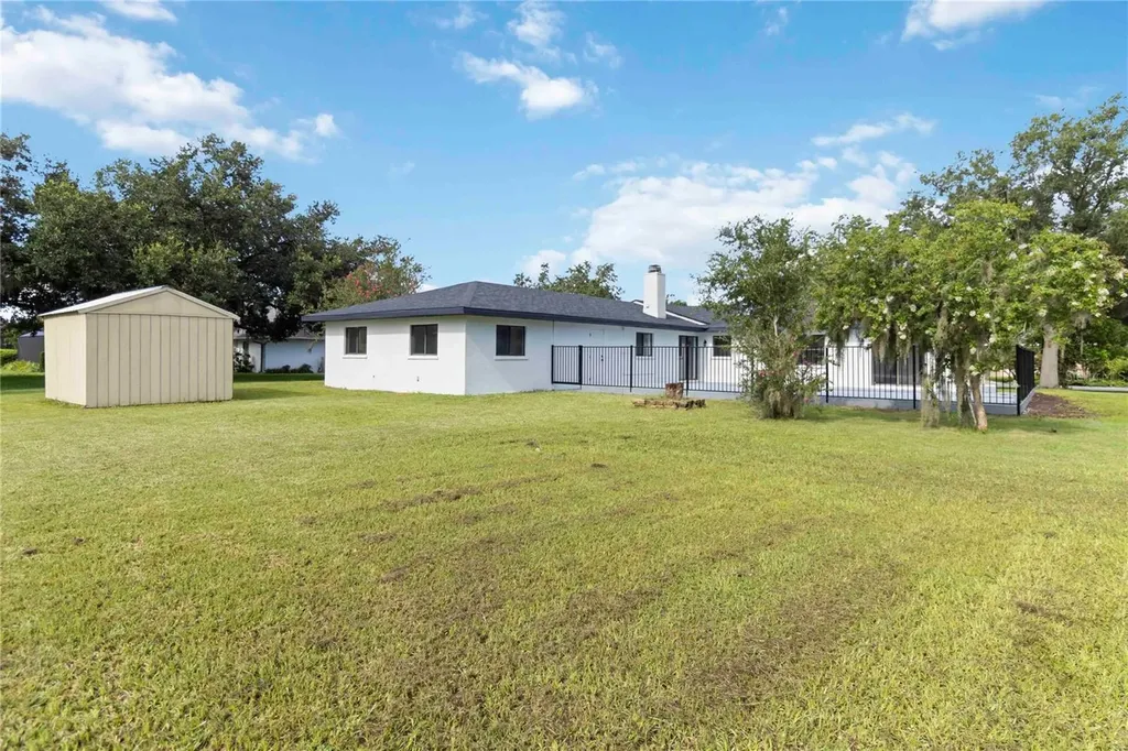 6337 99th Street E Bradenton FL 34202