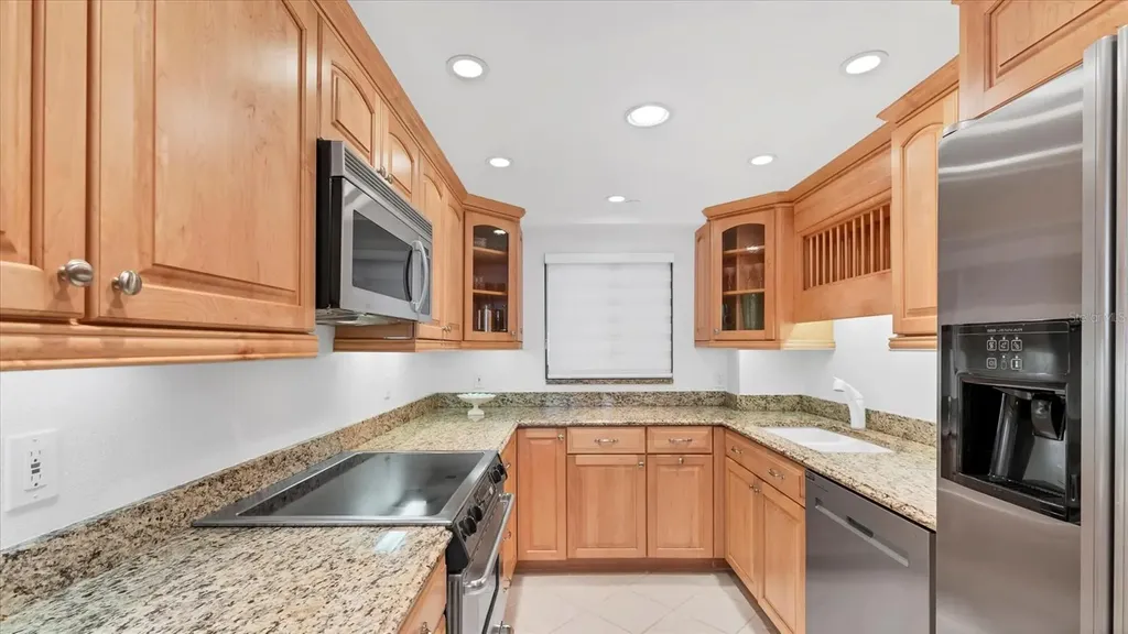 1100 Benjamin Franklin Drive Sarasota FL 34236