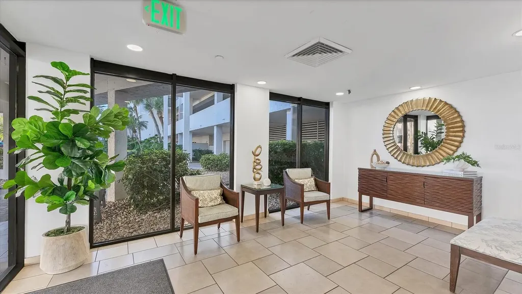 1100 Benjamin Franklin Drive Sarasota FL 34236