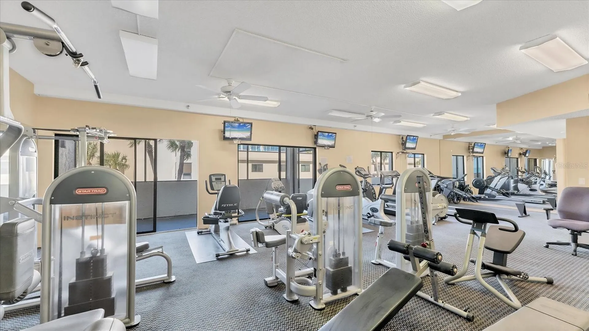 1100 Benjamin Franklin Drive Sarasota FL 34236