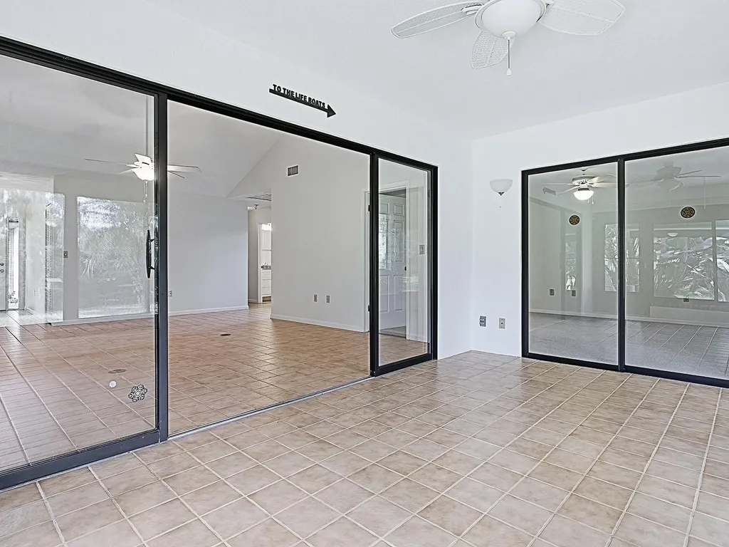 104 Waterwood Drive Yalaha FL 34797