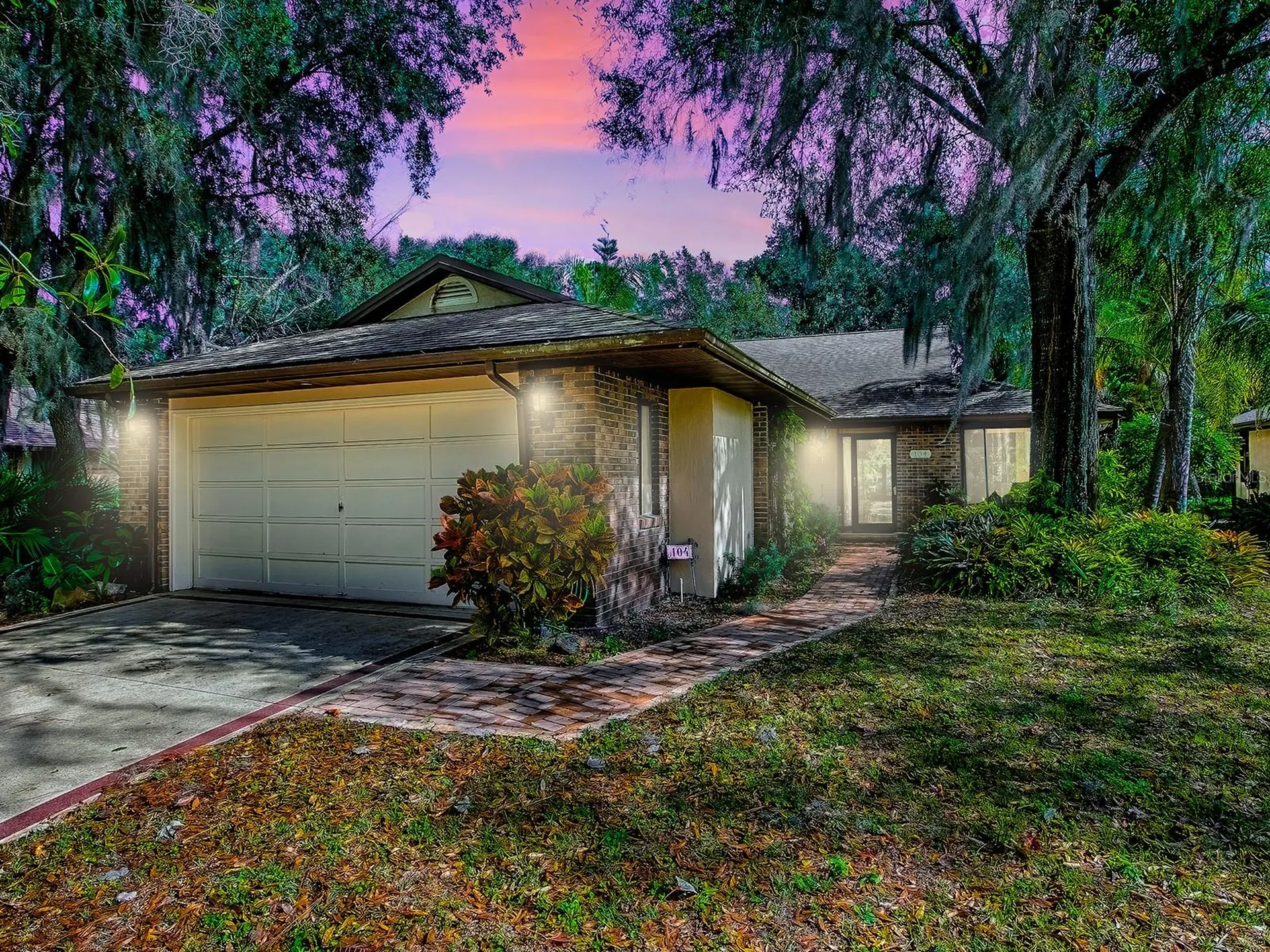 104 Waterwood Drive Yalaha FL 34797