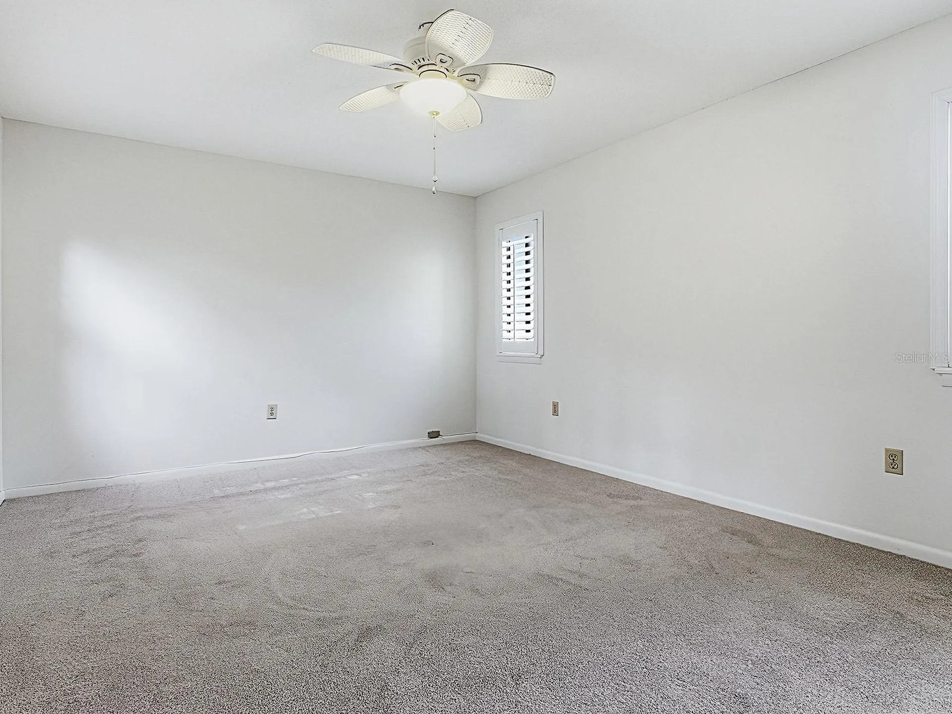 104 Waterwood Drive Yalaha FL 34797