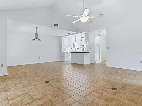 104 Waterwood Drive Yalaha FL 34797