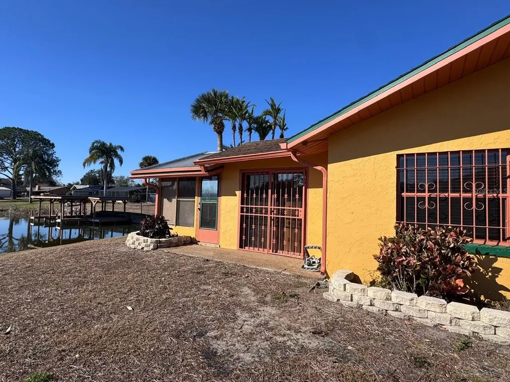 5330 Kings Court Fruitland Park FL 34731