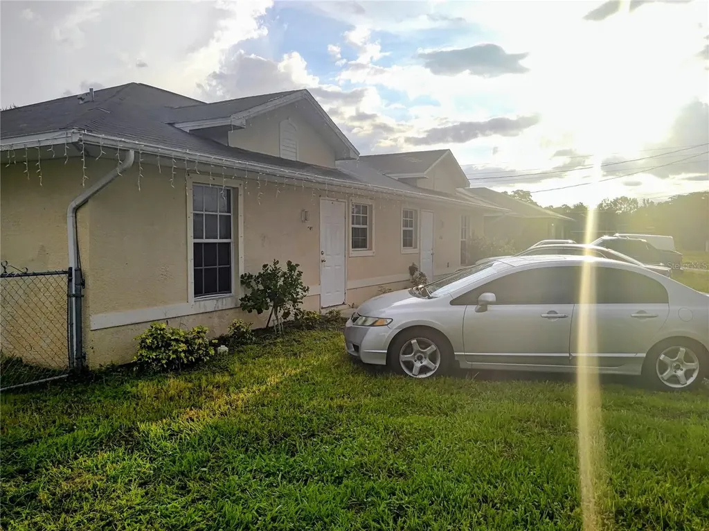 4545/4547 26th Street SW Lehigh Acres FL 33973
