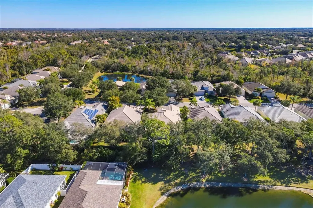 7270 Lismore Court Lakewood Ranch FL 34202