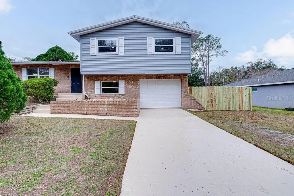 804 Judy Avenue Wildwood FL 34785